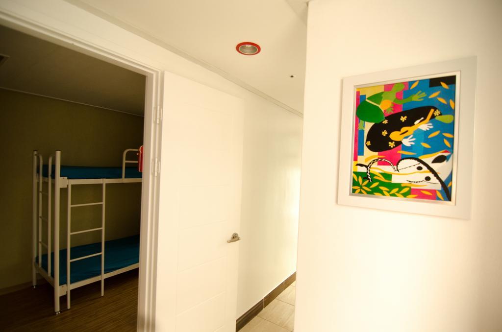 Kimchee Sinchon Guesthouse Seul Zewnętrze zdjęcie