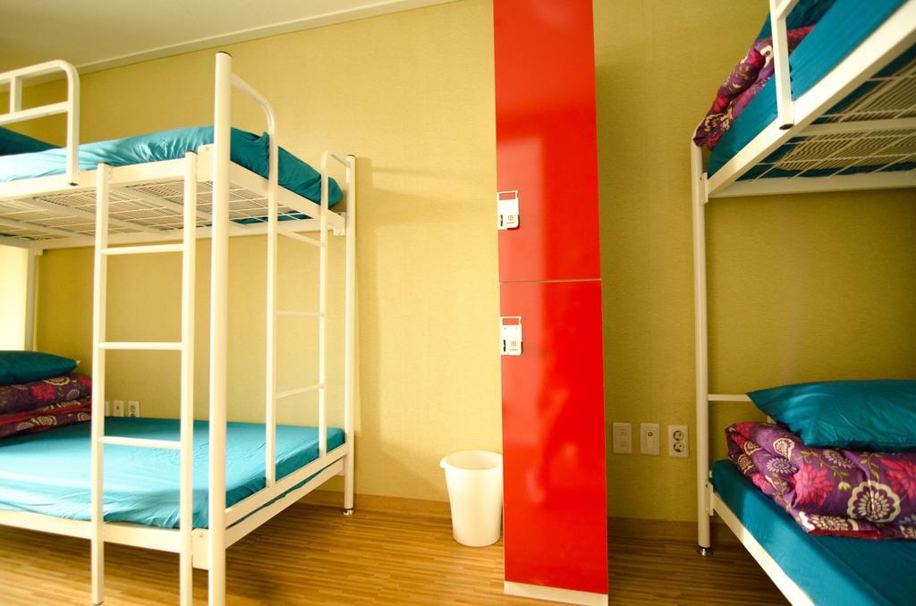 Kimchee Sinchon Guesthouse Seul Pokój zdjęcie