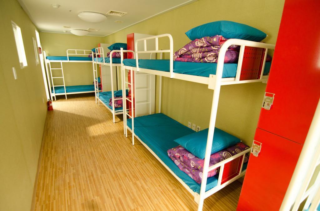 Kimchee Sinchon Guesthouse Seul Pokój zdjęcie