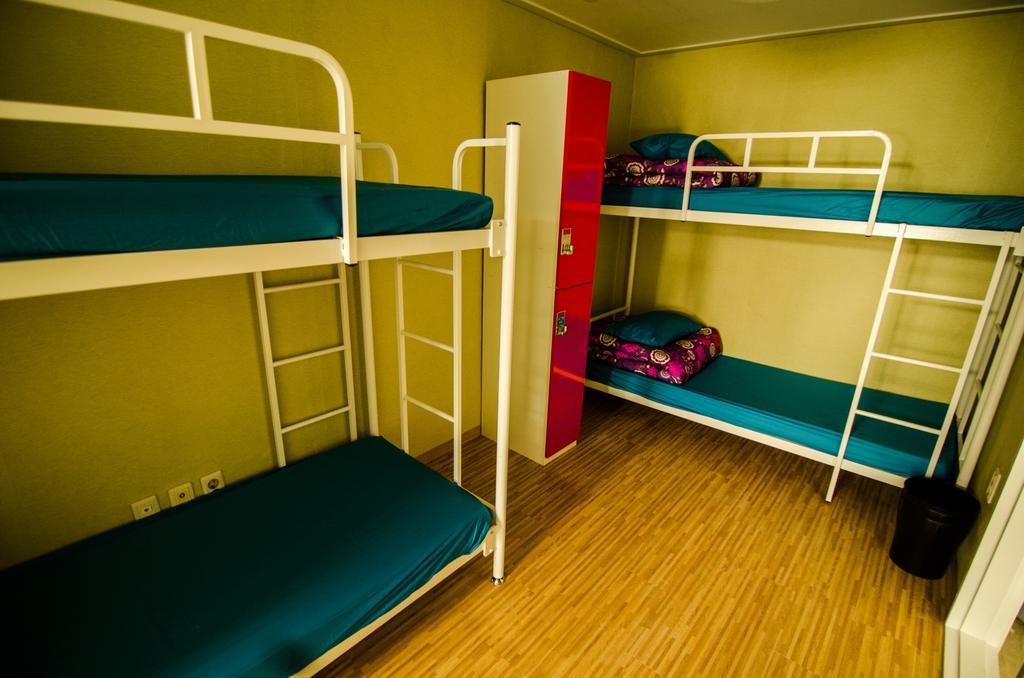 Kimchee Sinchon Guesthouse Seul Pokój zdjęcie
